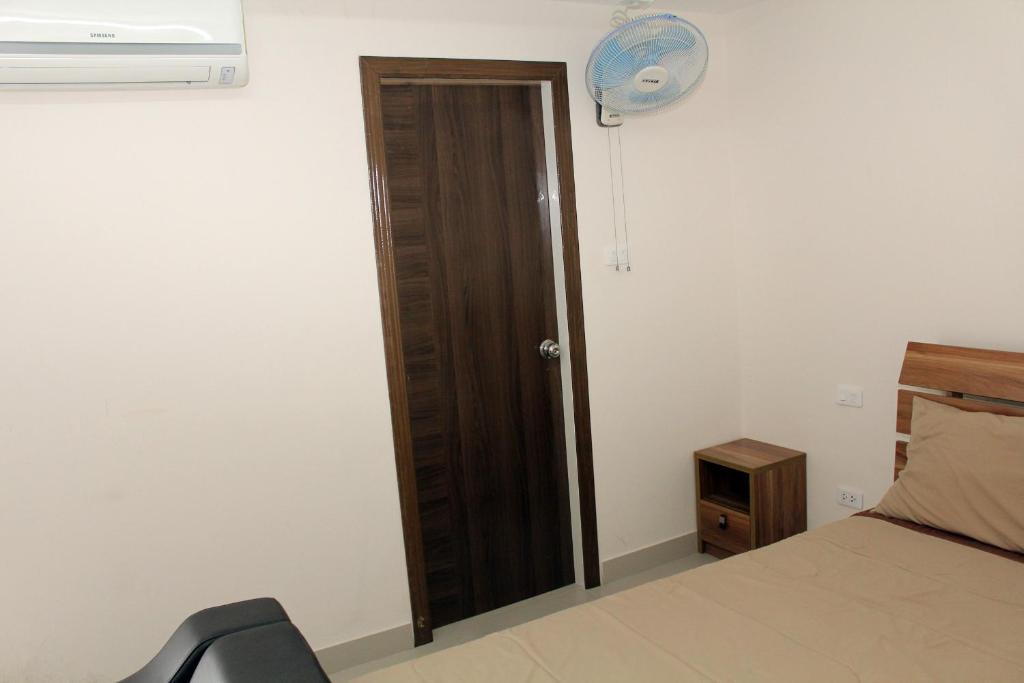 Utd Apartments Sukhumvit Ban Khlong Nang Li Pokoj fotografie